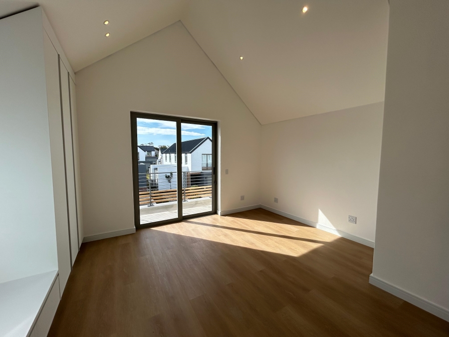 2 Bedroom Property for Sale in Whale Rock Western Cape